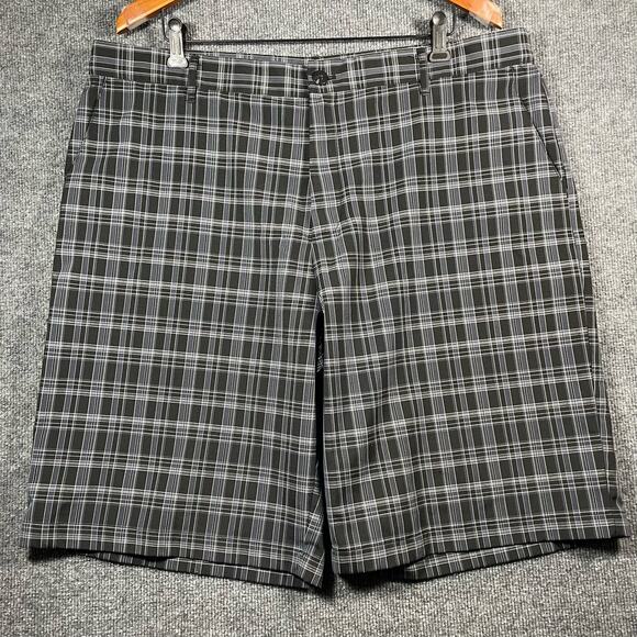 Adidas Shorts Men's 40 Gray/Black Plaid Casual Zip/Button Skater Comfort Outdoor - Picture 1 of 10